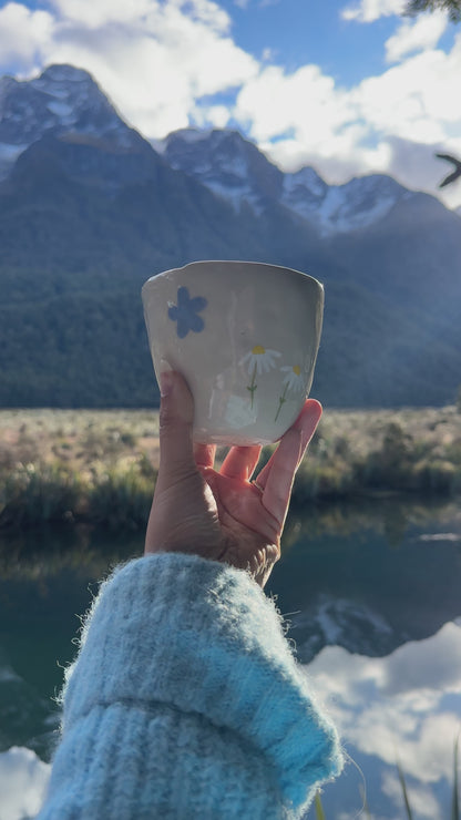 Travel / takeaway mug